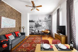 Next to New York Palace CITY CENTER Apartment