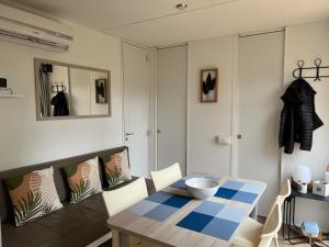 Mobile home luxe au calme - 6 pers - 3 ch - 2 sdb