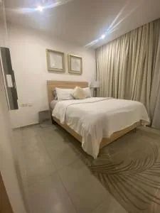 Plush 1 bedroom at Airport Residential - Mamobi