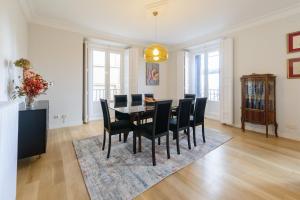 Apartamento con vistas impresionantes 170m2 muy amplio y lujoso- 1 Min Plaza Mayor