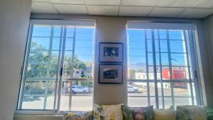 The Botanic High Gold