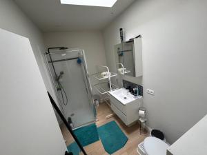 Holiday Small Shared Room in Gent