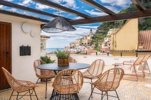 AmalfiRa Luxury Seaview Rooftop