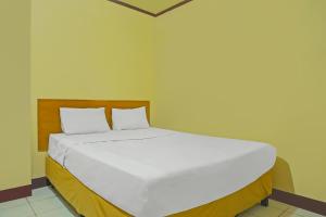 Hotel O Azeela Kost Syariah