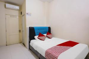 Hotel O Hasan House Syariah 2NearVihara Budhi Bhakti