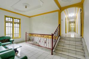 Hotel O Penginapan Aina Syariah