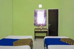 OYO Life 92474 Penginapan Rusunawa Ii - Roworante