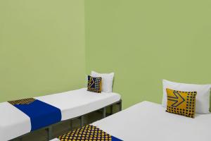 OYO Life 92474 Penginapan Rusunawa Ii