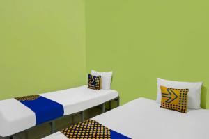 OYO Life 92474 Penginapan Rusunawa Ii