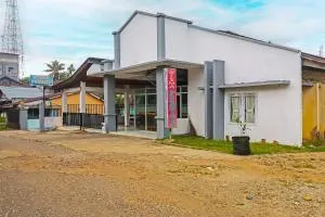 OYO 92484 Wisma Permata Syariah - Sarolangun