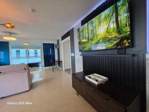 Elegant Spacious Apt on the Cinta Costera N#9