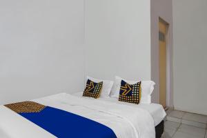 SPOT ON 92498 Fanni Homestay
