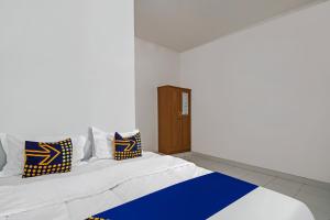 SPOT ON 92498 Fanni Homestay