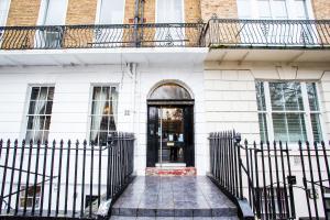 Somerset Hotel Baker Street London