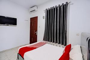 OYO 92528 Nagoya House Syariah