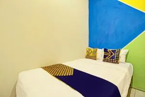 SPOT ON 92531 Pacar Guesthouse - 北加浪岸