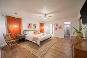 Luxury 4BR OKC Retreat w Hot Tub & Pool Table