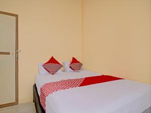 Hotel O Excellent Kost