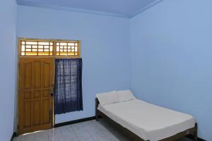 Hotel O Jati Homestay Near Taman Suranadi