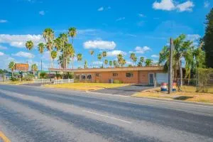 Vali Ho Motel By OYO Weslaco Mercedes - Donna