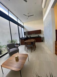 Desirable Home With Cozzy Pool