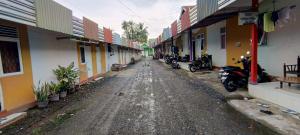 Hotel O Wisma Parakita Syariah Near RS Faisal Patalasang