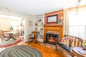 Briarstone Inn Unit 5
