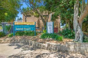 Sand and Sea 1 - Opposite Sawtells Main Beach & Steps to Cafes, Restaurants & Boutiques!