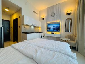 Al Manara Premium Deluxe Sheikh Zayed View Studio