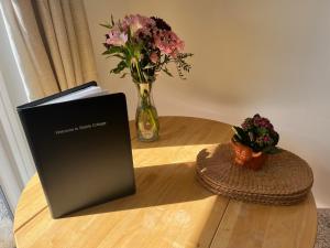 Stable Cottage by Roslin Glen