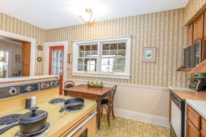 Briarstone Inn Unit 7