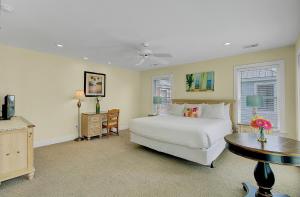 Boardwalk 115 by Wild Dunes, with Amenities