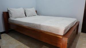 OYO 92744 Coconut Island Homestay & ResortNearPantai Pulau Merah