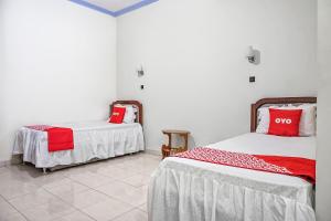 Hotel O Wisma Pundu Syariah Near Kantor Camat Kota Besi