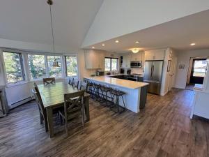 FV26 Renovated golf course townhouse