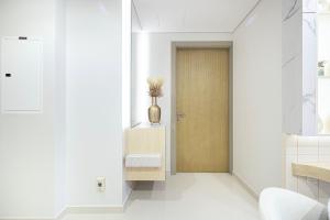 UrbanHomes - Luxury and Cozy 3BDR Apartment in Business Bay Canal View