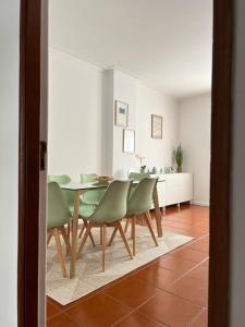 Douro & Sea - River Side