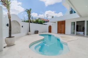 Casa Auma Stunning 4 Bedroom Villa in Canggu