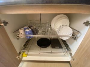 The Grand Staycation at MOA - Unit 7102 Hotel-like