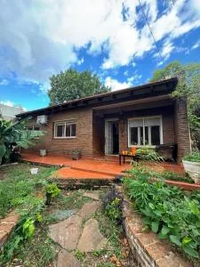 La casona de Betina - San Juan del Paraná