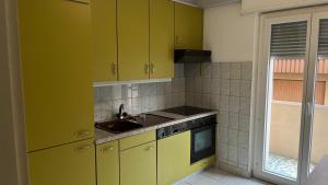 Bel appartement lumineux Monthey Gare deux pièces & cuisine séparée