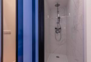 Beato Style East Riverbank