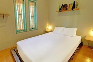 OYO 92825 Kamar Lombok