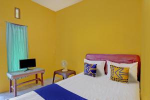 SPOT ON 92827 Anisah Adil Homestay SyariahNearsmart Kampung Desa Pakistaji