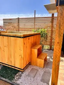 cabaña con tinaja en el lago rapel - Las Cabras