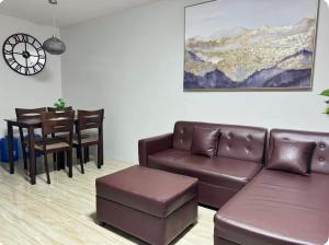 Cozy 2BR with FREE Pool beside SM City Mall