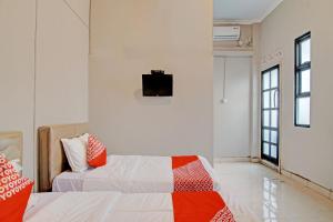 Hotel O Kalista Guest House Syariah