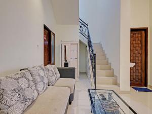 OYO Life 92935 Ayu Kost Eksklusif