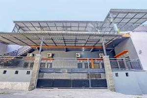 OYO Life 93032 Maju Mapan Homestay Syariah