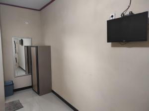 Hotel O Wisma Astukara Syariah Near Sejahtera Department Store Pinrang